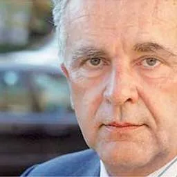 Nicolas Luca de Tena, Angel Investor