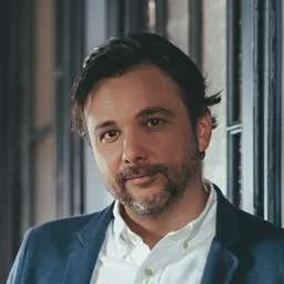 Alfonso Bassols