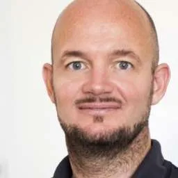 Nils Henning