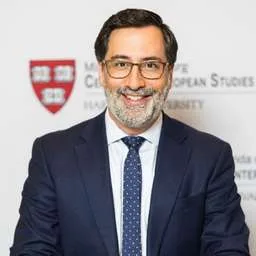 Alexander Görlach