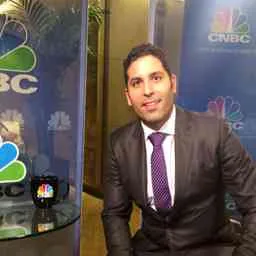 Benjamin Pouladian, Angel Investor