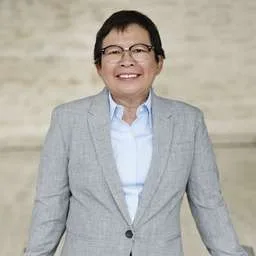 Elizabeth Kwong