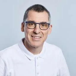 Robert Lander