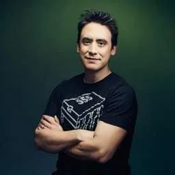 Andrew Pelling