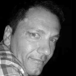 Ralf DOBert