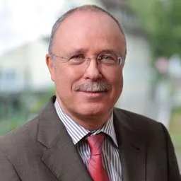 Bernhard Schirmers