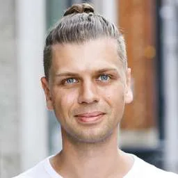 Jonty Knox, Head of Product at Bandwidth