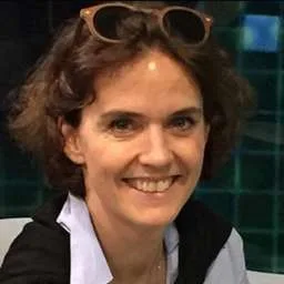 Karena Belin