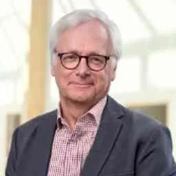 Peter Lindell