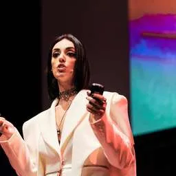 Bianca Cefalo, Angel Investor