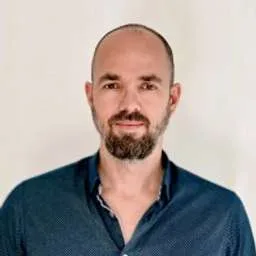 Carlos Forment