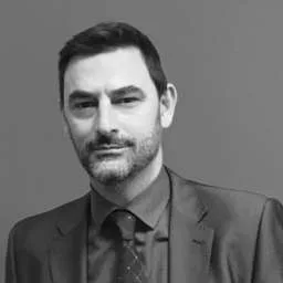 Sergi Comas, Co-Founder & CEO at Dental Residency