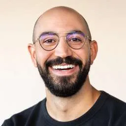 Arteen Arabshahi