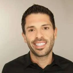 Joel Simkhai, Chief Executive Officer at Blendr