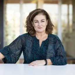 Adrienne MacAulay