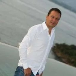 Steve Rosenblum, Directeur général at The Kase
