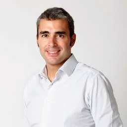 Jose Manuel Villanueva, Co-Founder & Co-CEO at 011h