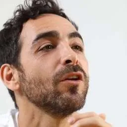 Matias Recchia, Co-Founder & CEO at IguanaFix