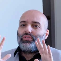 Oren Dobronsky, Angel Investor
