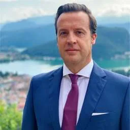 Michael Schröder