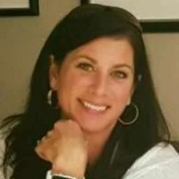 Karen Nelson