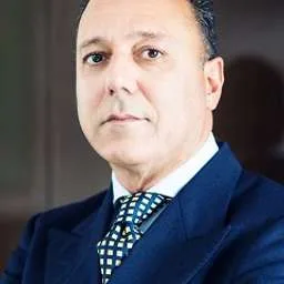 Reza Akhavan