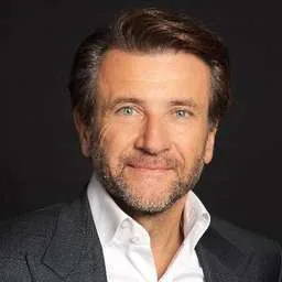 Robert Herjavec, Founder, CEO at The Herjavec Group