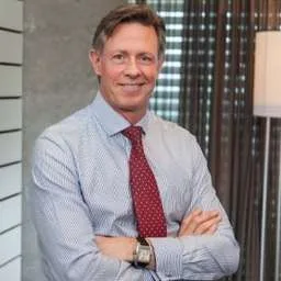 Bob Tucker