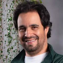 Enrique Lafaurie, Co-Founder & CEO at Tul