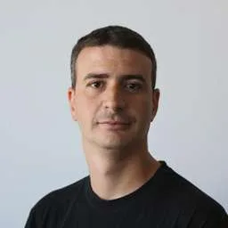 Adrian Djura
