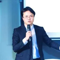 Alex Zhao