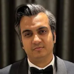 Akshay Chaturvedi, CEO & Co-Founder at Leverage Edu