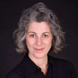 Jennifer Thompson, Angel Investor