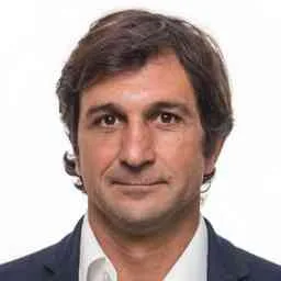 Eduardo Novillo Astrada, Angel Investor