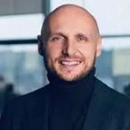 Tomas Okmanas