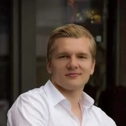 Alexander Luik, Angel Investor