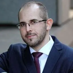 Ian Lessem