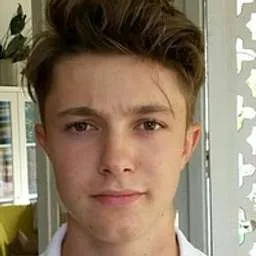 Erik Mayer