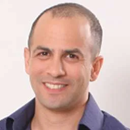 Amir Pinchas