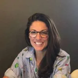 Rebecca Sholiton