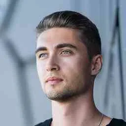 Dan Khomenko