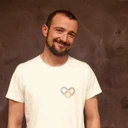 Alex Casas