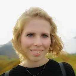 Julia Victory