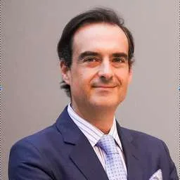 Javier de Echevarría, Angel Investor