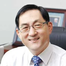 Hyung Kyu Lim