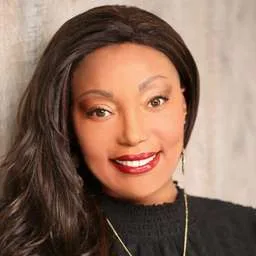 Irène Kilubi, Angel Investor