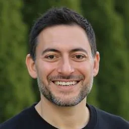 Kayvon Bina