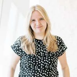 Gloria Baeuerlein, Angel Investor