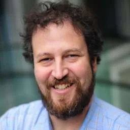 Darren Erik Vengroff
