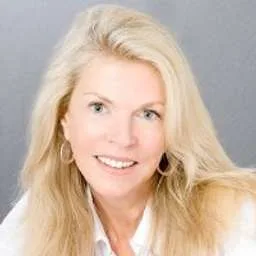 Rosemary Forsyth, Angel Investor